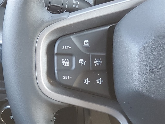 2024 Ford Bronco Outer Banks photo 28