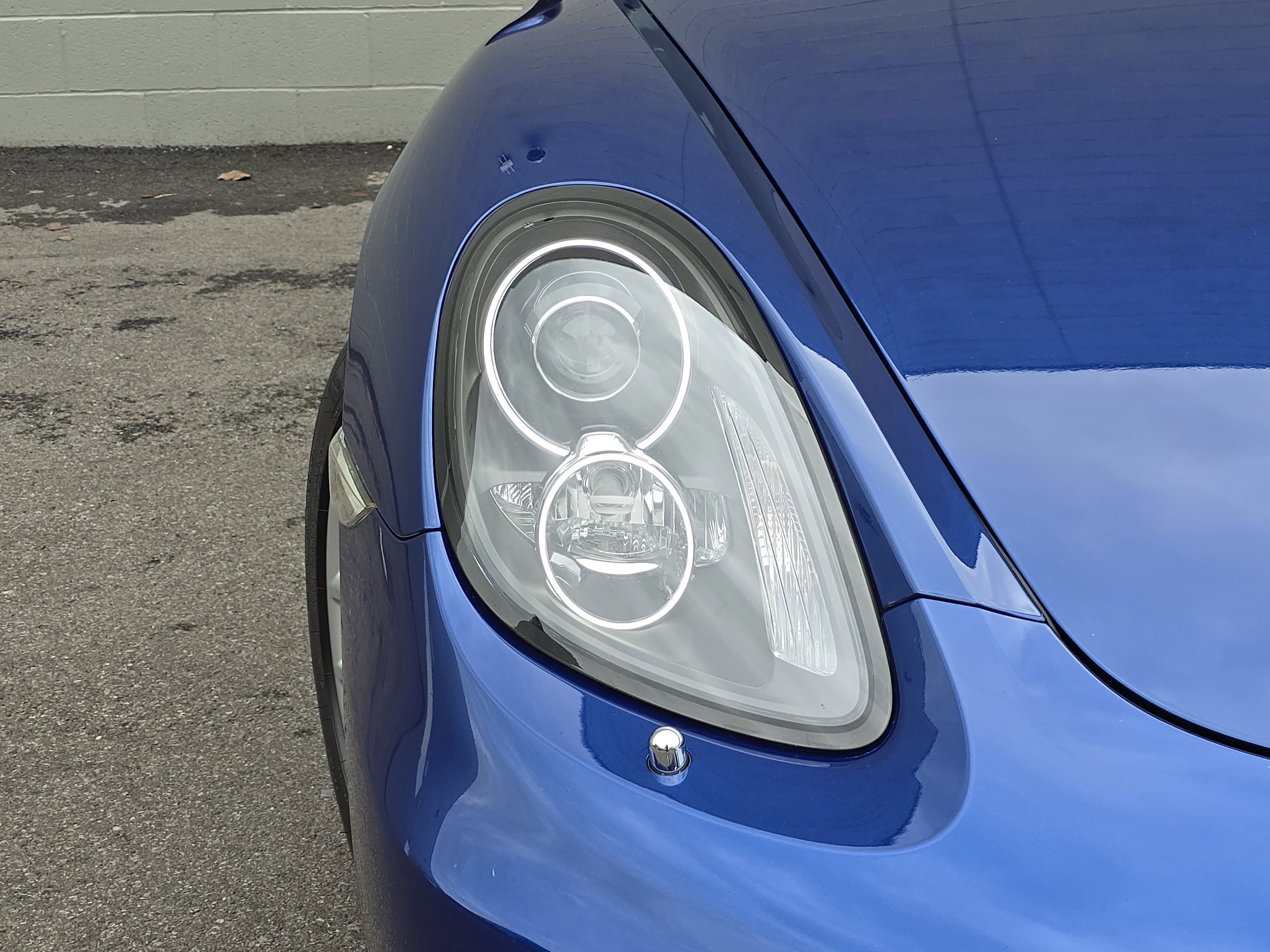 2014 Porsche Cayman S photo 2