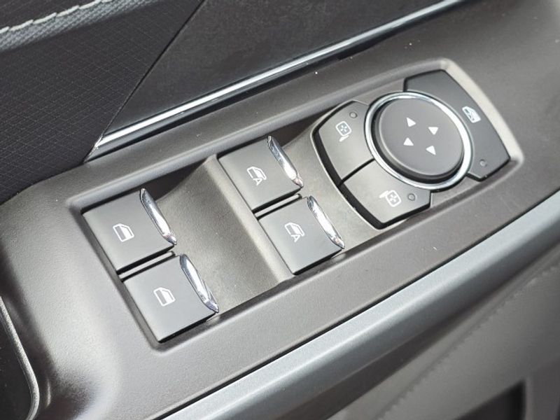 2024 Ford F-150 XLT photo 14