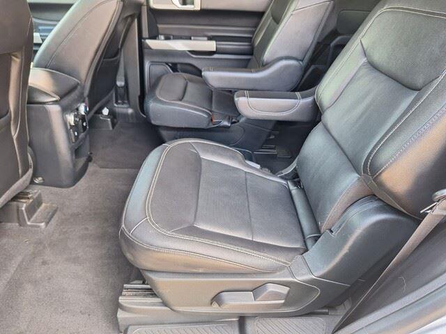 2021 Ford Explorer Limited photo 19