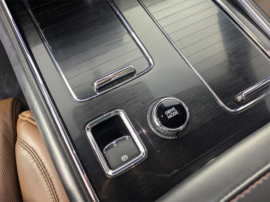 2021 Lincoln Aviator Grand Touring photo 25