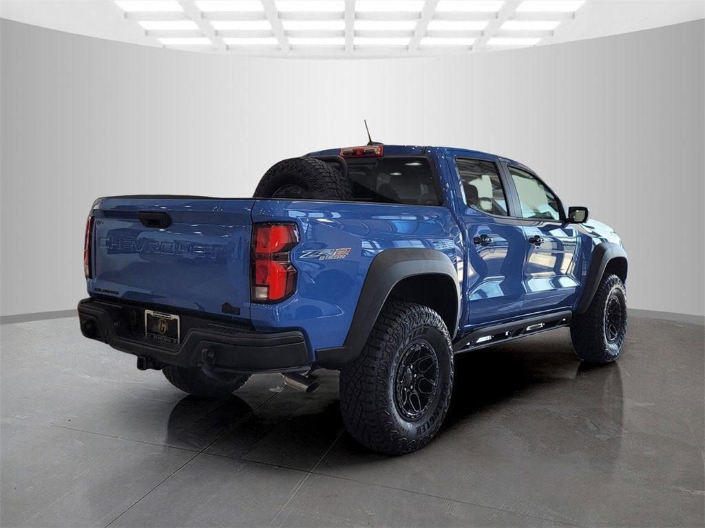 2026 Chevrolet Colorado ZR2 photo 2