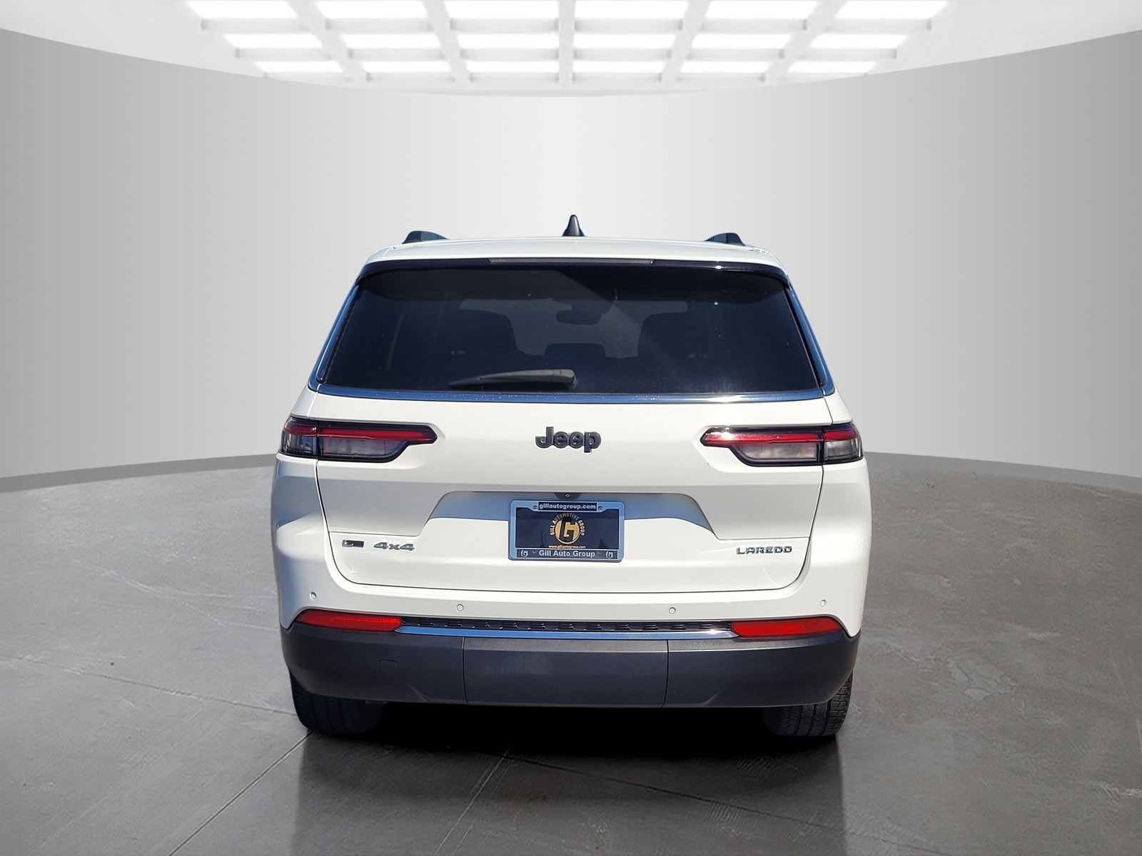2021 Jeep Grand Cherokee Laredo photo 5