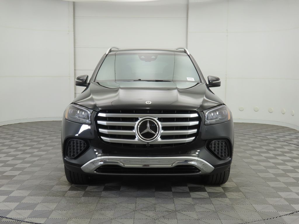 2025 Mercedes Benz GLS 450 4MATIC photo 2