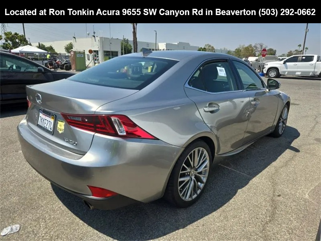 2014 Lexus IS 250 photo 4
