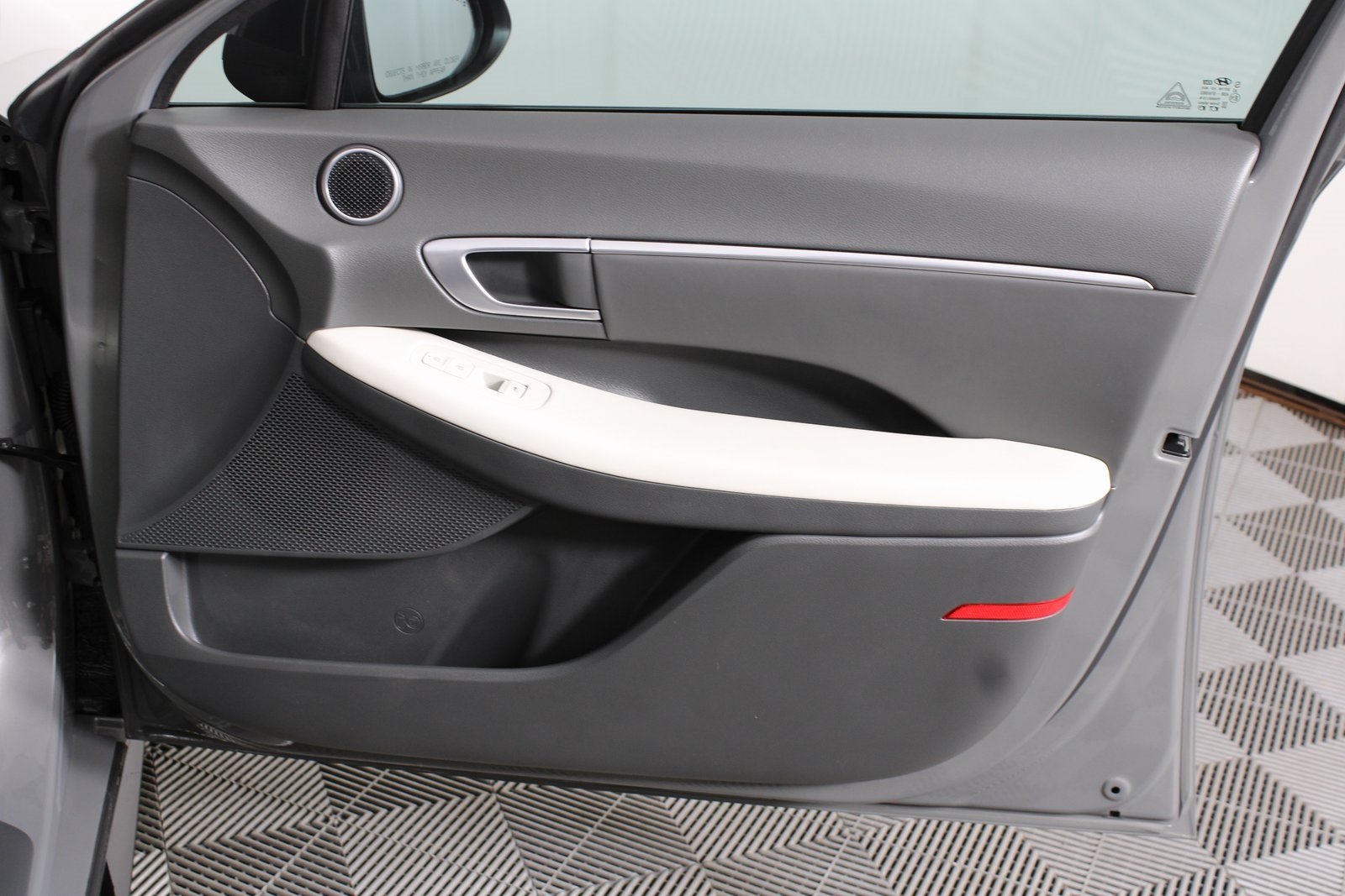 2022 Hyundai Sonata SEL photo 13