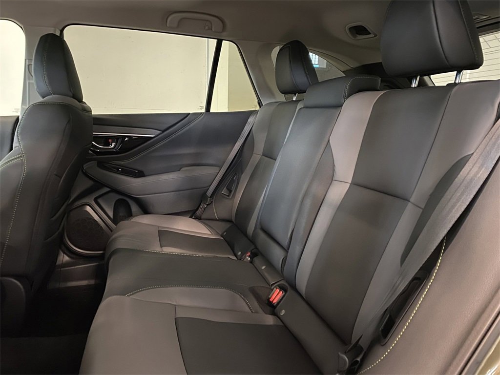 2025 Subaru Outback Onyx Edition photo 13
