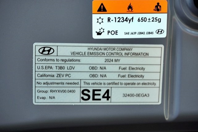 Used 2024 Blue Hyundai SE image 35