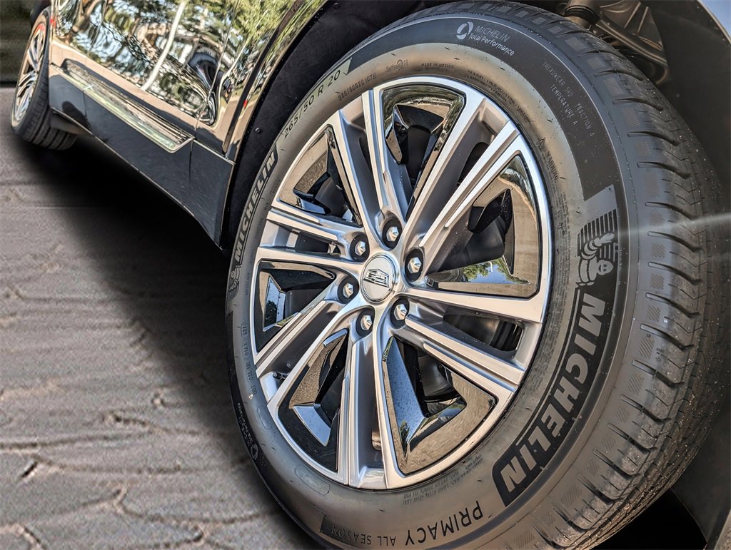 2026 Cadillac Lyriq Luxury photo 9