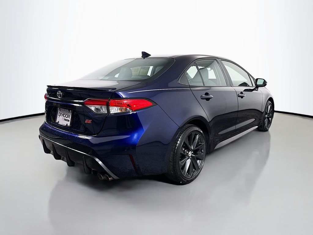 2024 Toyota Corolla SE photo 7