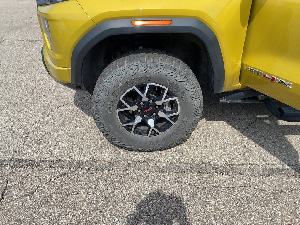 2023 Gmc Canyon AT4X photo 23