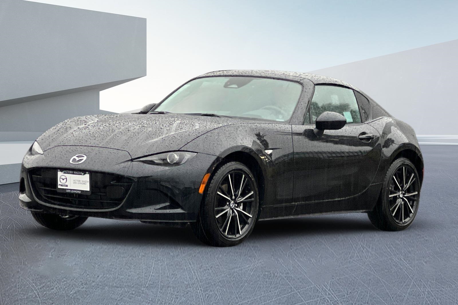 2025 Mazda MX-5 Miata Miata RF Grand Touring photo 6