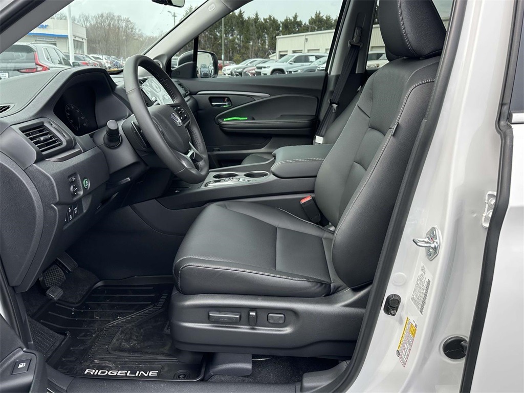 2025 Honda Ridgeline RTL photo 4