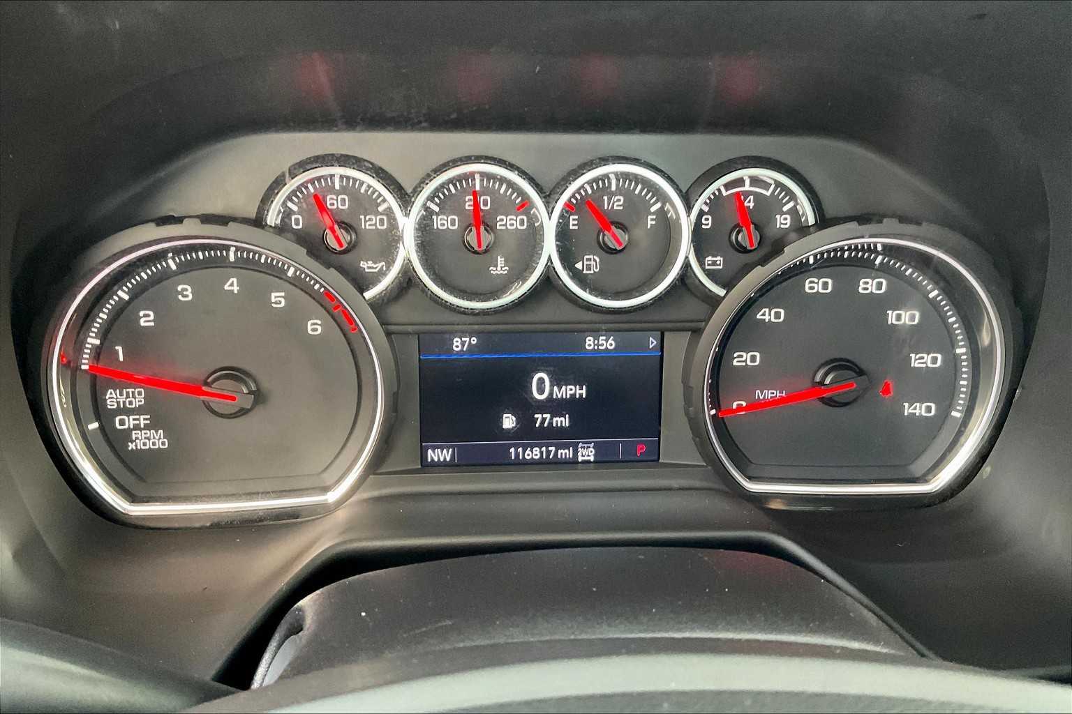 2021 Chevrolet Tahoe Z71 photo 21