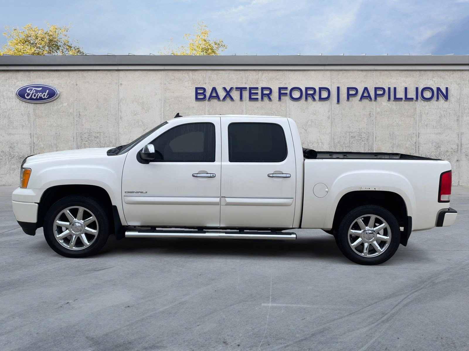 2012 Gmc Sierra 1500 Denali photo 2