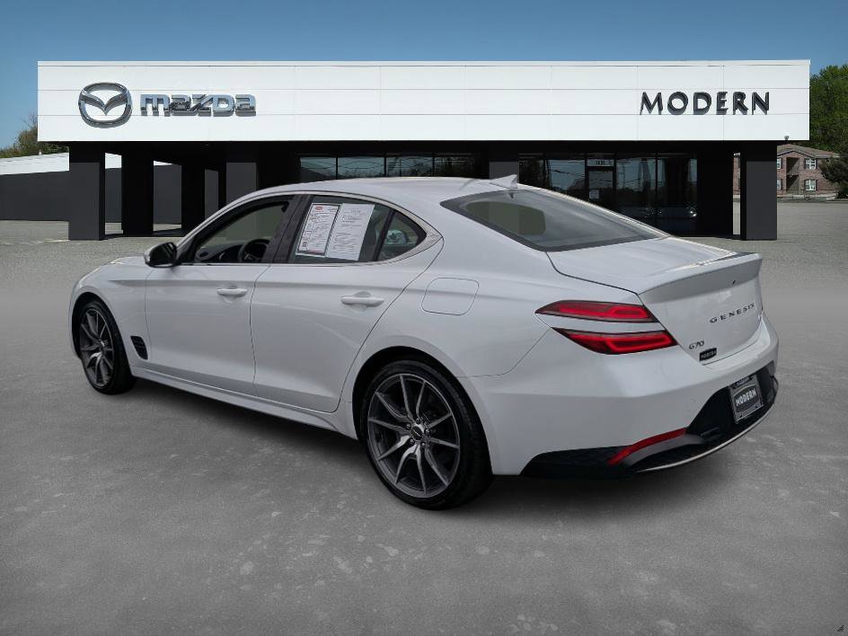 2023 Genesis G70 2.0T photo 3