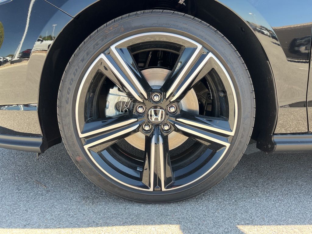 2025 Honda Accord Hybrid Sport photo 4