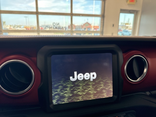 2020 Jeep Wrangler Unlimited Rubicon photo 27
