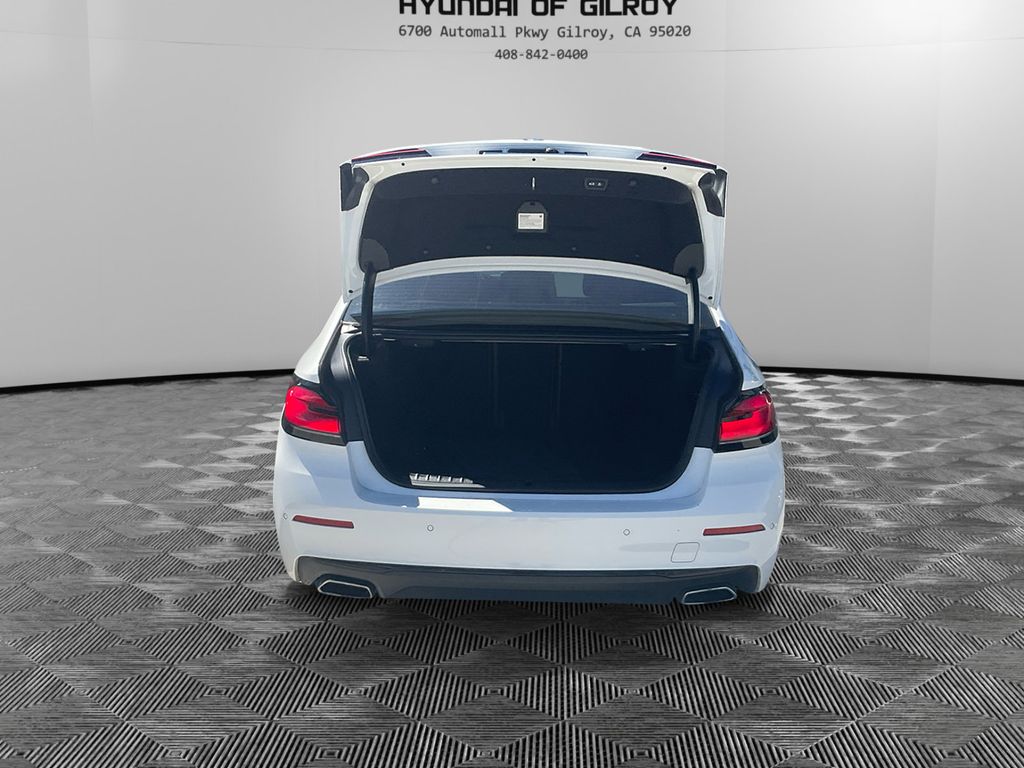 2022 Bmw 530i photo 9
