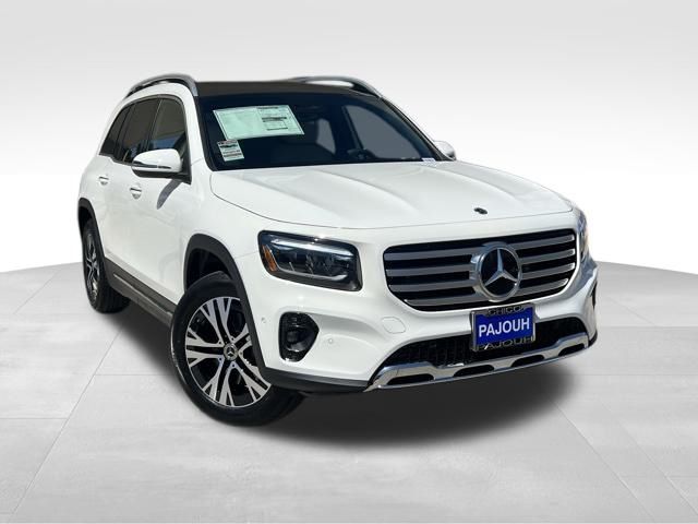 2026 Mercedes-Benz GLB GLB 250's photo