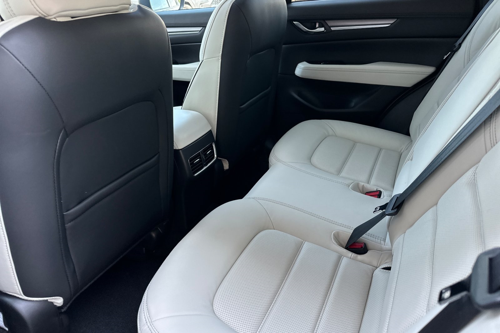 2025 Mazda CX-5 2.5 Premium Plus photo 9