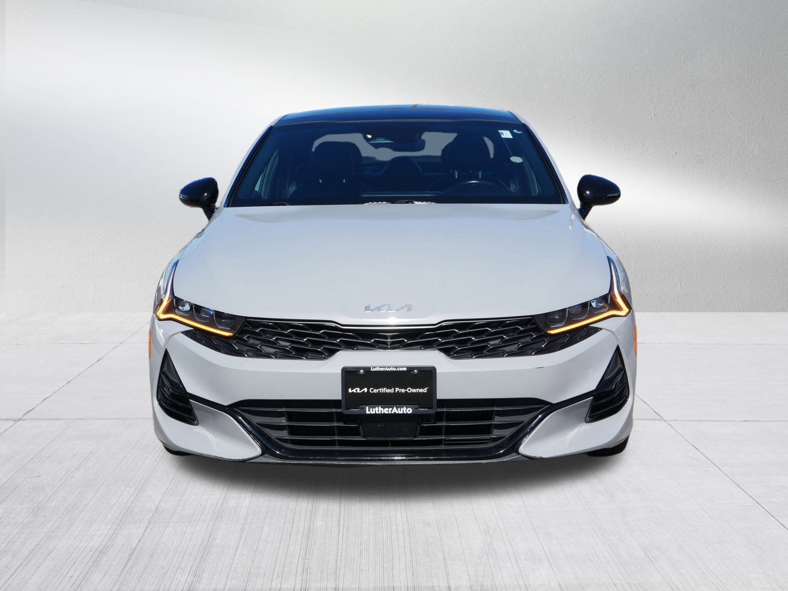 2022 Kia K5 GT-Line photo 2
