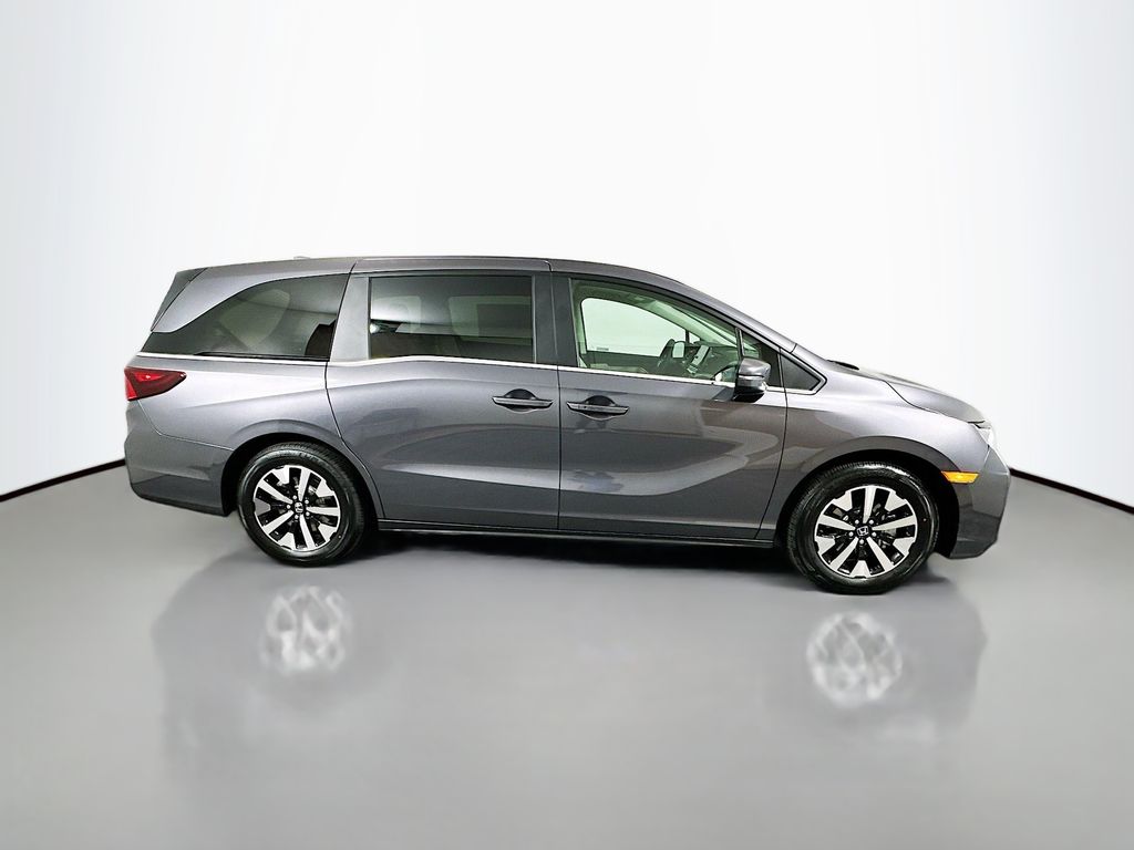 2026 Honda Odyssey EX-L photo 3