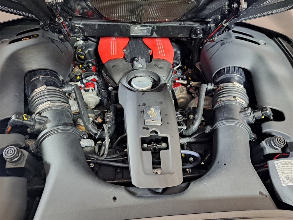 Certified Used 2017 Nero Stellato Ferrari Base image 9