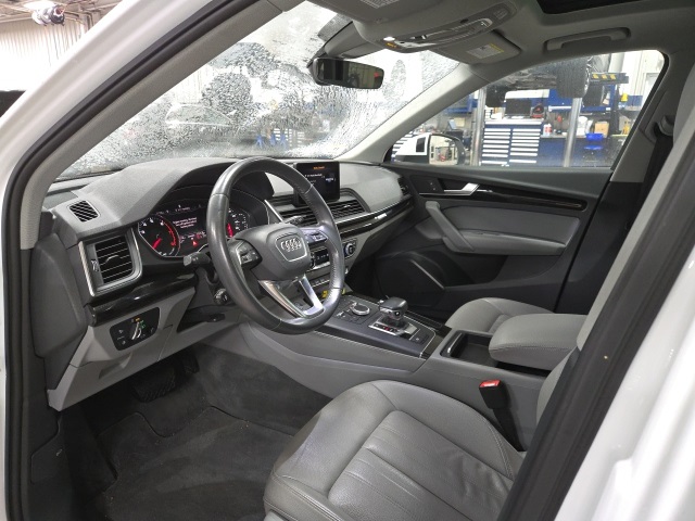2019 Audi Q5 2.0T Premium photo 4