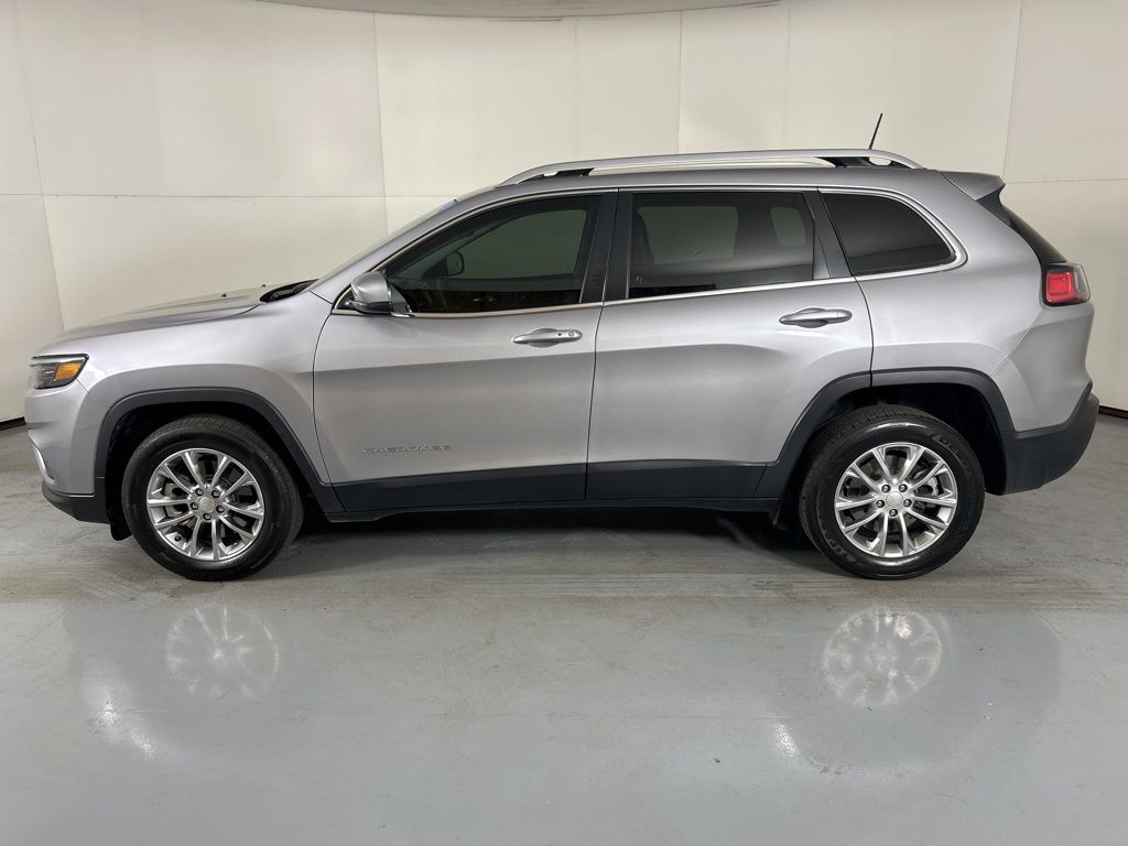 2021 Jeep Cherokee Latitude Lux photo 6