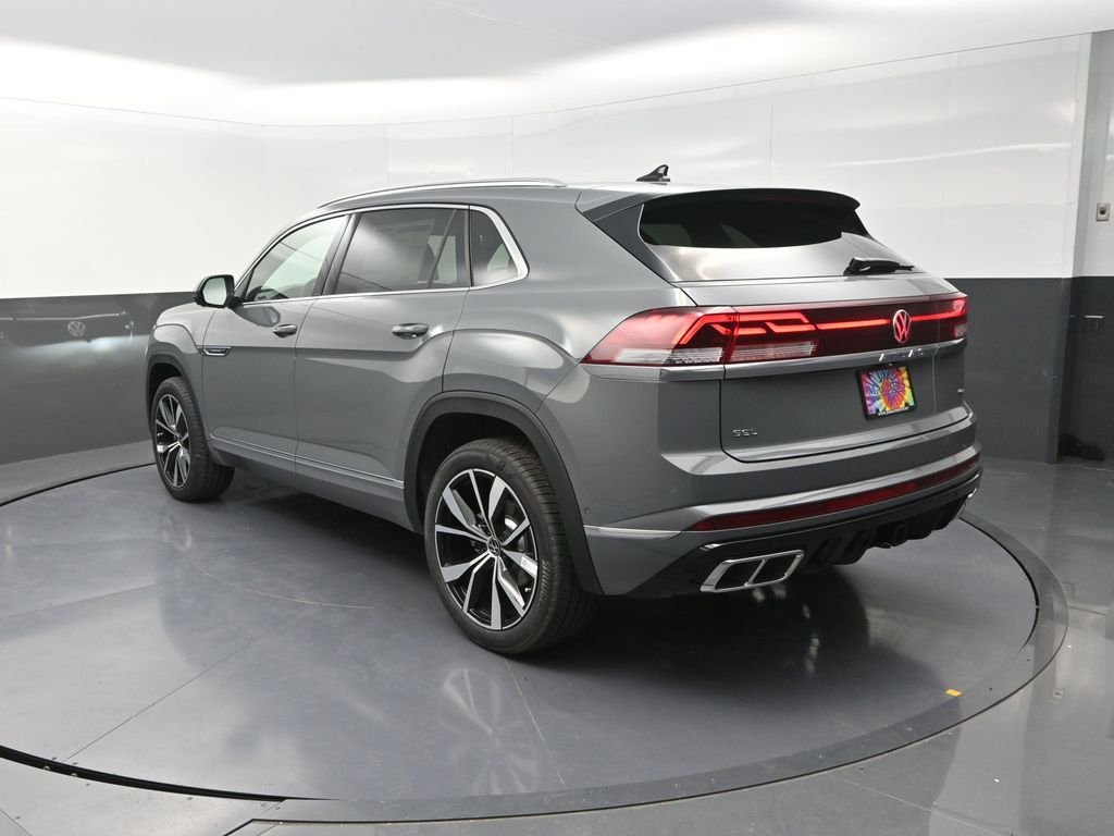 2025 Volkswagen Atlas Cross Sport SEL Premium R-Line photo 4