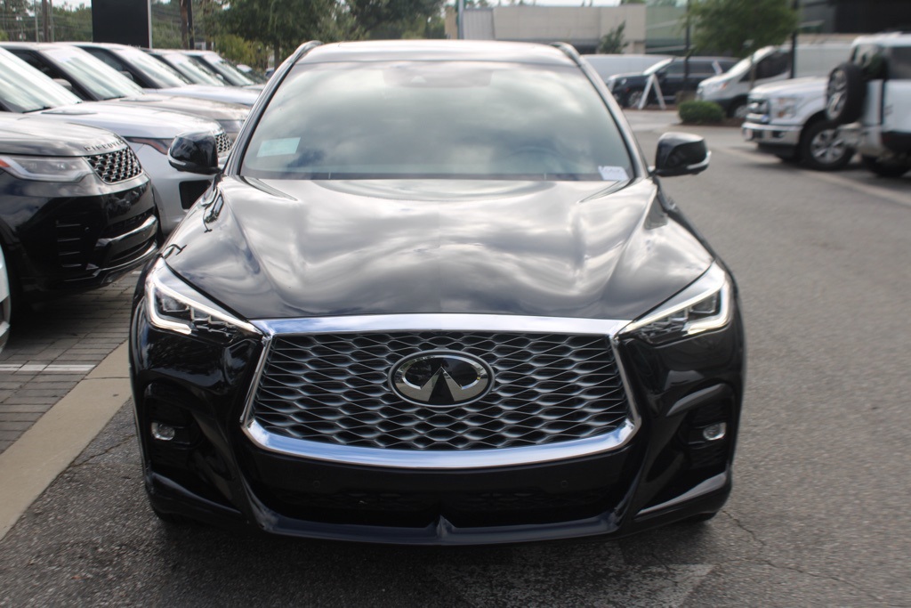 2025 Infiniti QX55 Essential photo 2