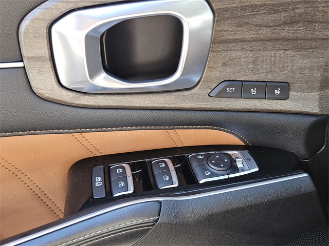 2022 Kia Sorento X-Line SX Prestige photo 32