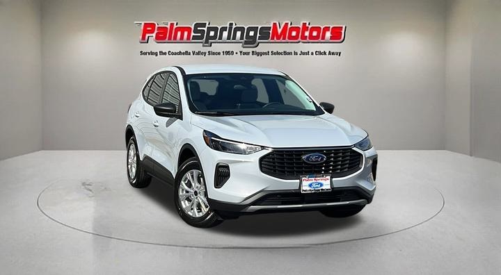 2025 Ford Escape Active's photo