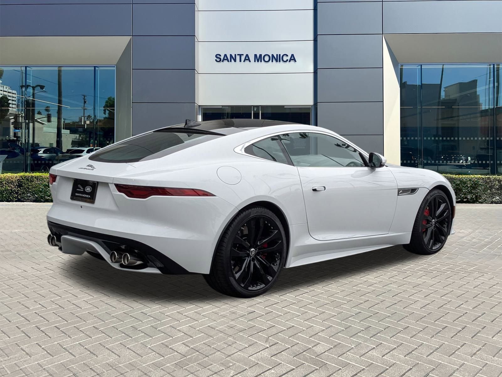 2024 Jaguar F-TYPE P450 R-Dynamic photo 2