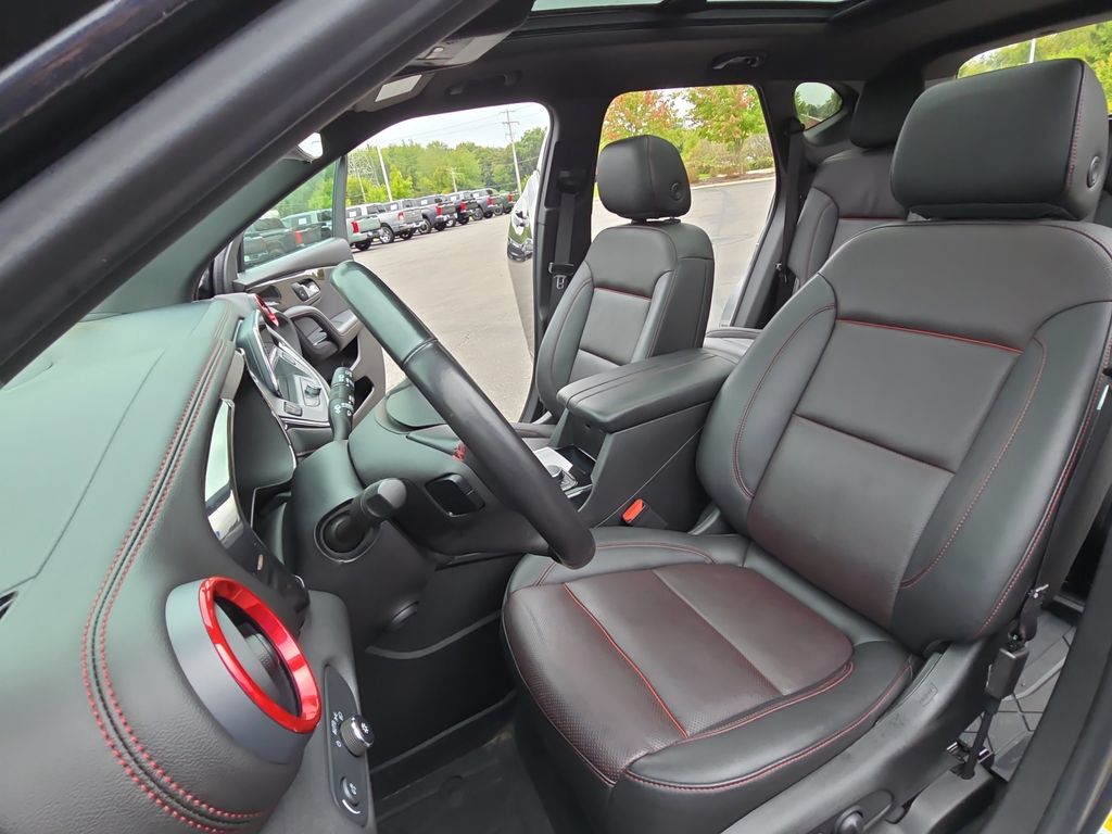 2021 Chevrolet Blazer RS photo 12