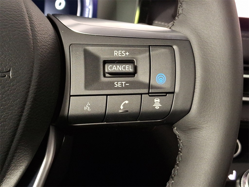 2025 Infiniti QX60 Luxe photo 16