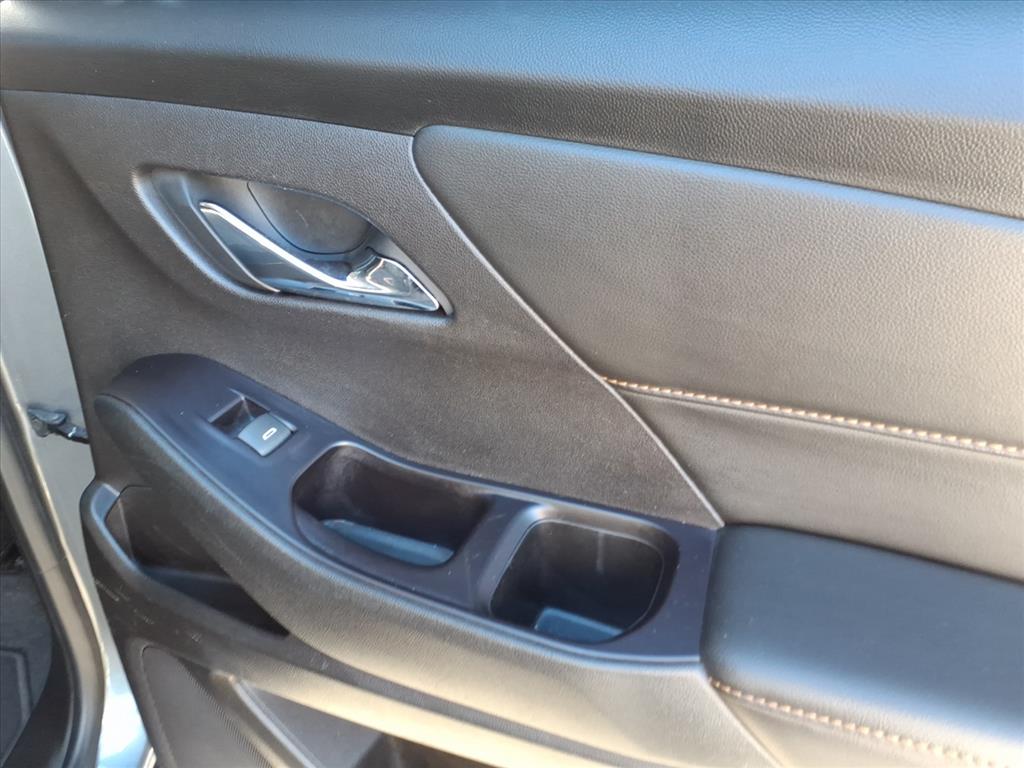2019 Chevrolet Traverse LS photo 10