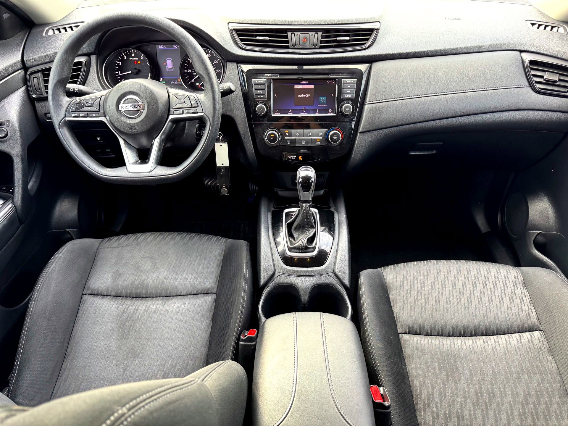 2018 Nissan Rogue S photo 13