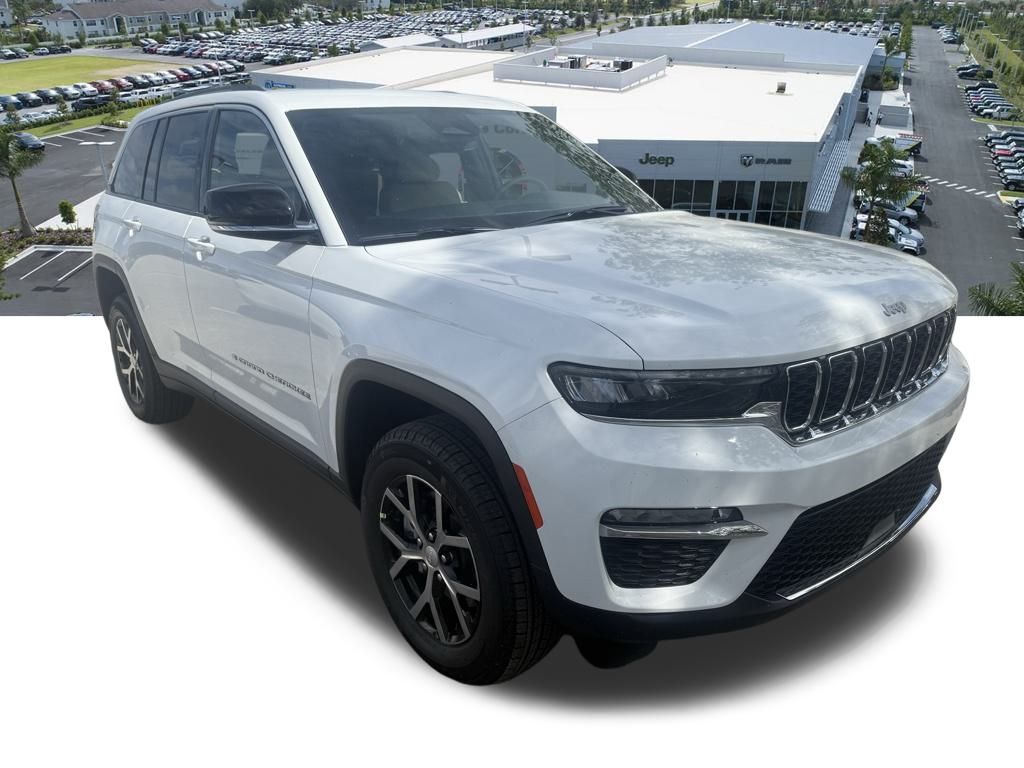 2025 Jeep Grand Cherokee Limited photo 2