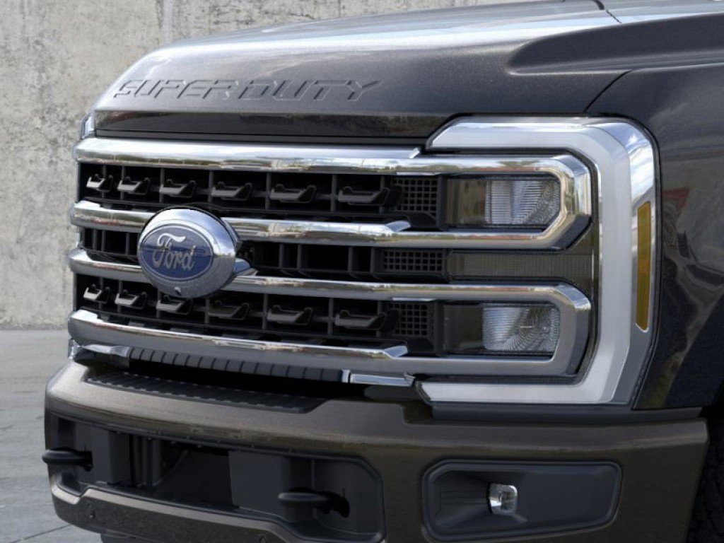 2025 Ford F-350 King Ranch photo 17