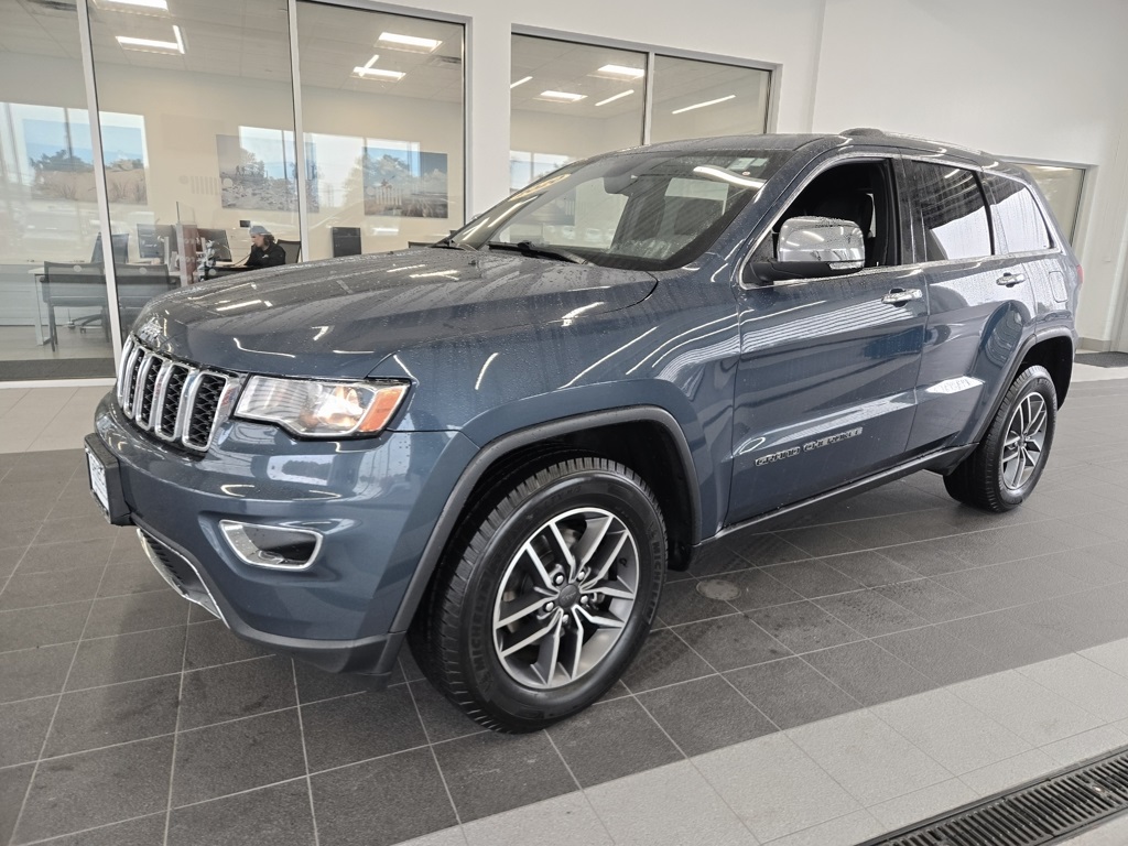 2020 Jeep Grand Cherokee Limited photo 2