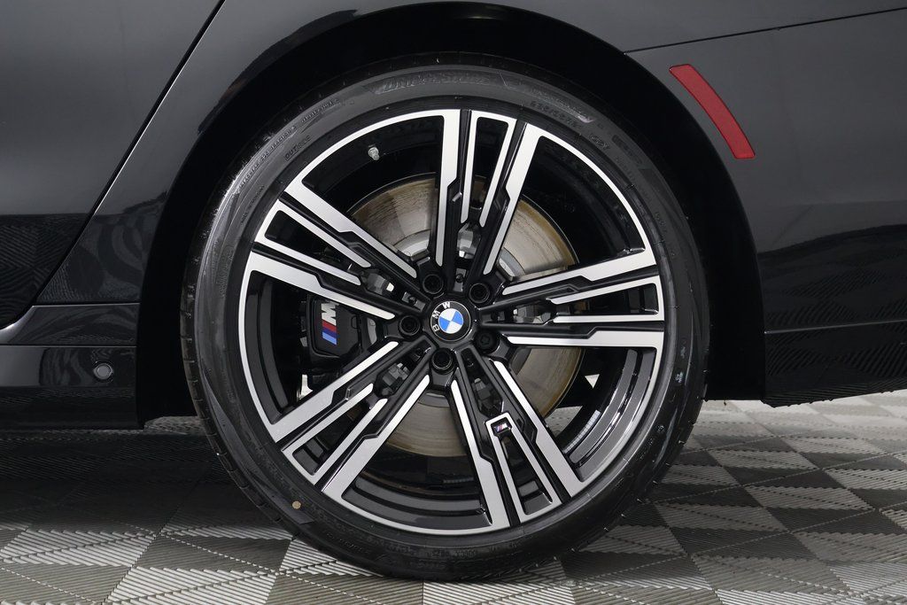 2025 Bmw 760i 760i xDrive photo 10