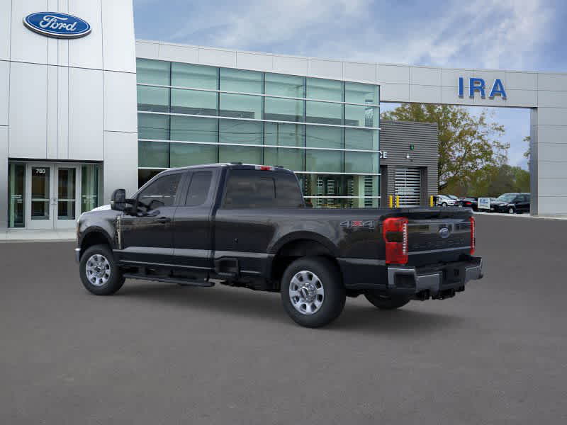 2025 Ford F-350 XLT photo 4