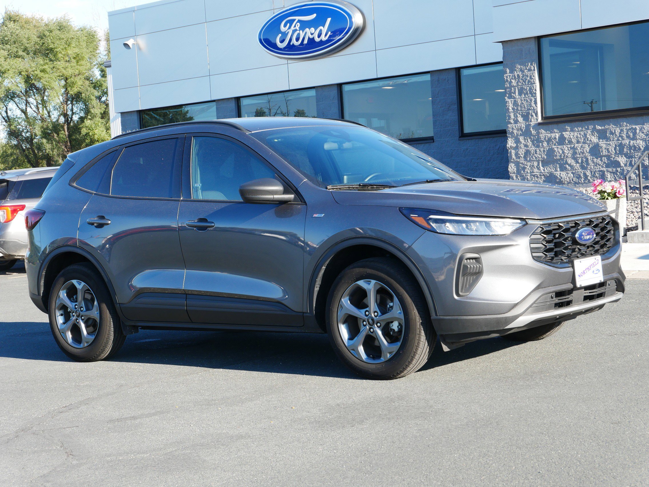 Used 2025 Ford Escape ST-Line with VIN 1FMCU9MN7SUA84806 for sale in Northfield, Minnesota