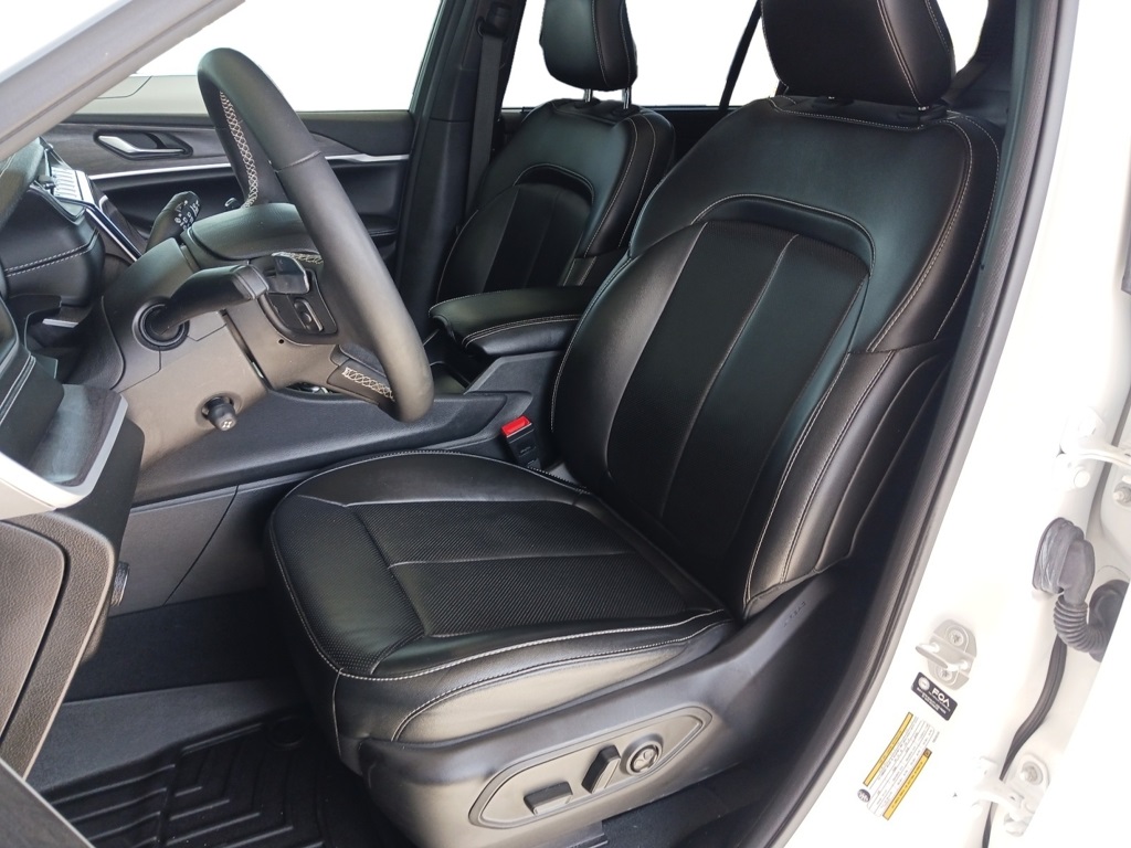 2024 Jeep Grand Cherokee Limited photo 9