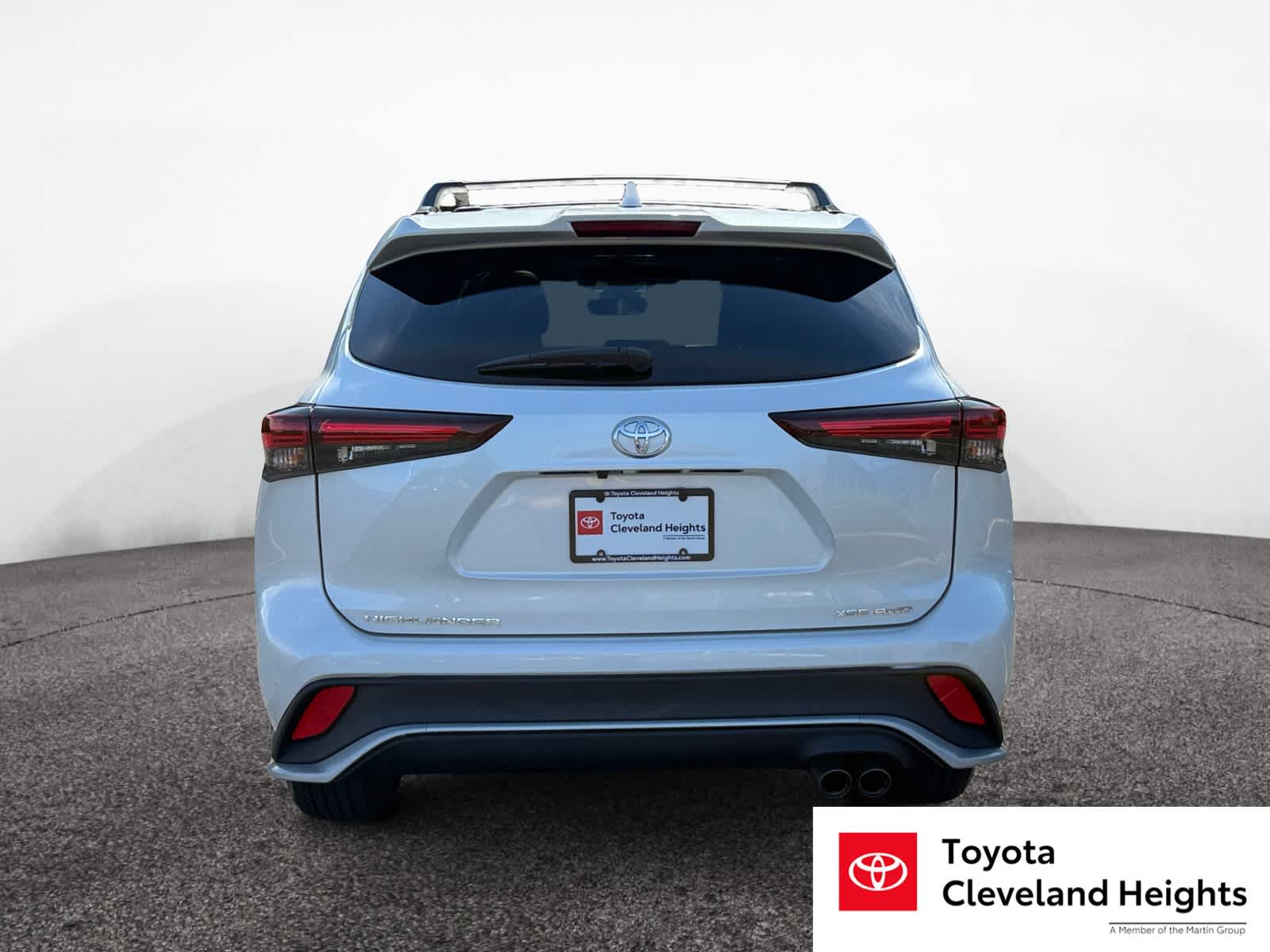 2024 Toyota Highlander XSE photo 4