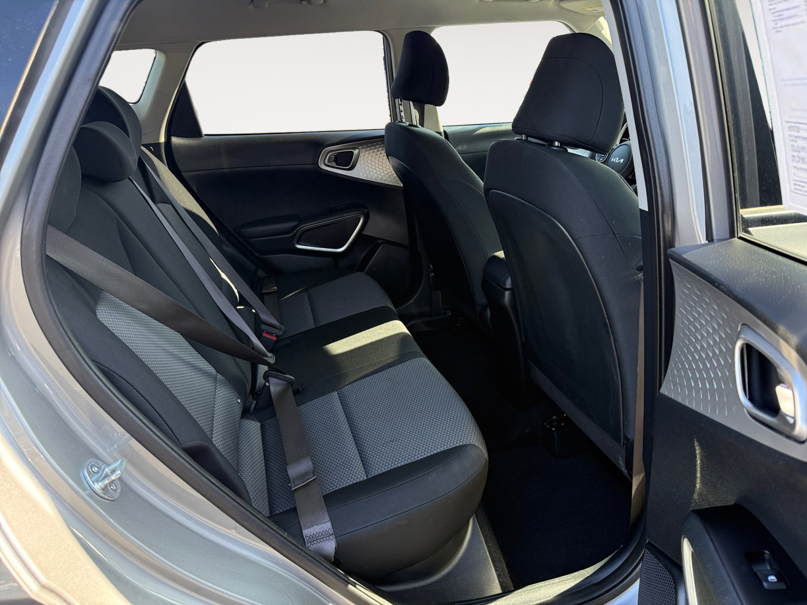 2023 Kia Soul LX photo 16
