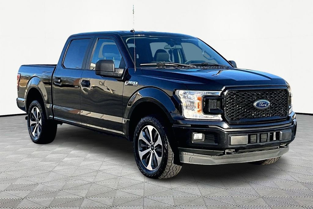 2019 Ford F-150 XL's photo