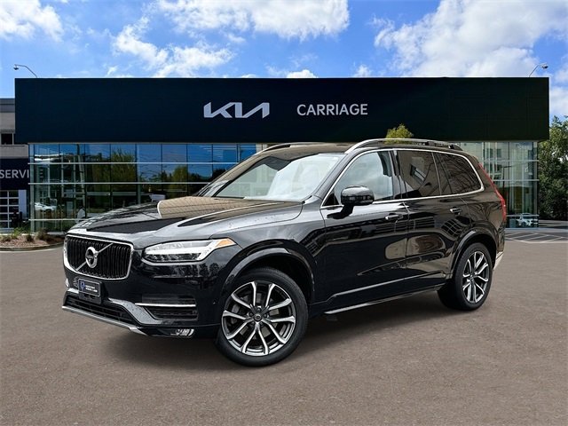 2017 Volvo XC90 Momentum
